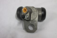 Hjulcylinder, Höger Fram