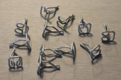 Clips, främre huvlist