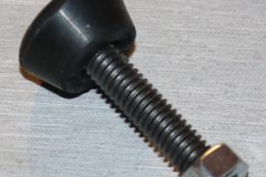 Justerbult för huv 1965-66 Cadillac