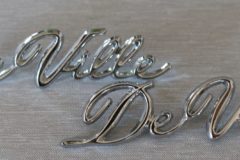 Emblem "DeVille"