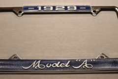 Nummerskyltsram, Model "A"