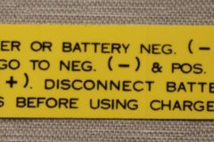 Battery Warning Dekal Mopar 1960-61