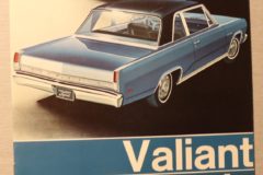 Försäljningsbroschyr Plymouth Valiant & Barracuda 1969